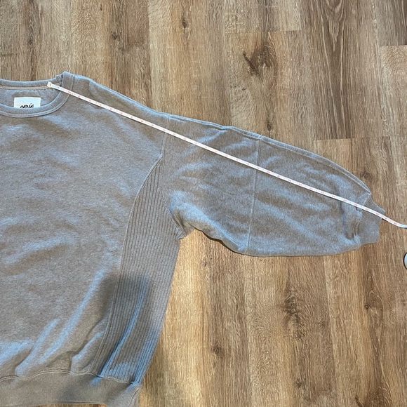 Aerie Tres Chic Sweatshirt NWT Medium Taupe - Picture 9 of 12